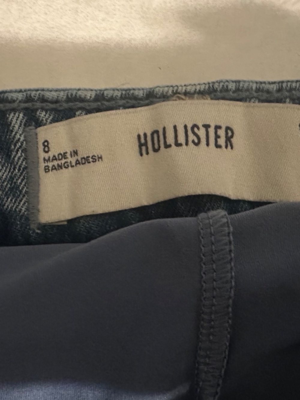 hollister bow jean skirt - Picture 3 of 3